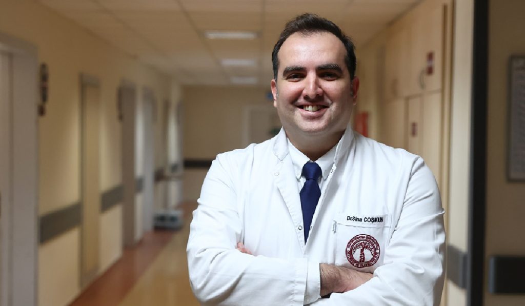 Omurgası Kırılan 75 Yaşındaki Hasta Spinal Robotik Cerrahiyle Hastanemizde Sağlığına Kavuştu