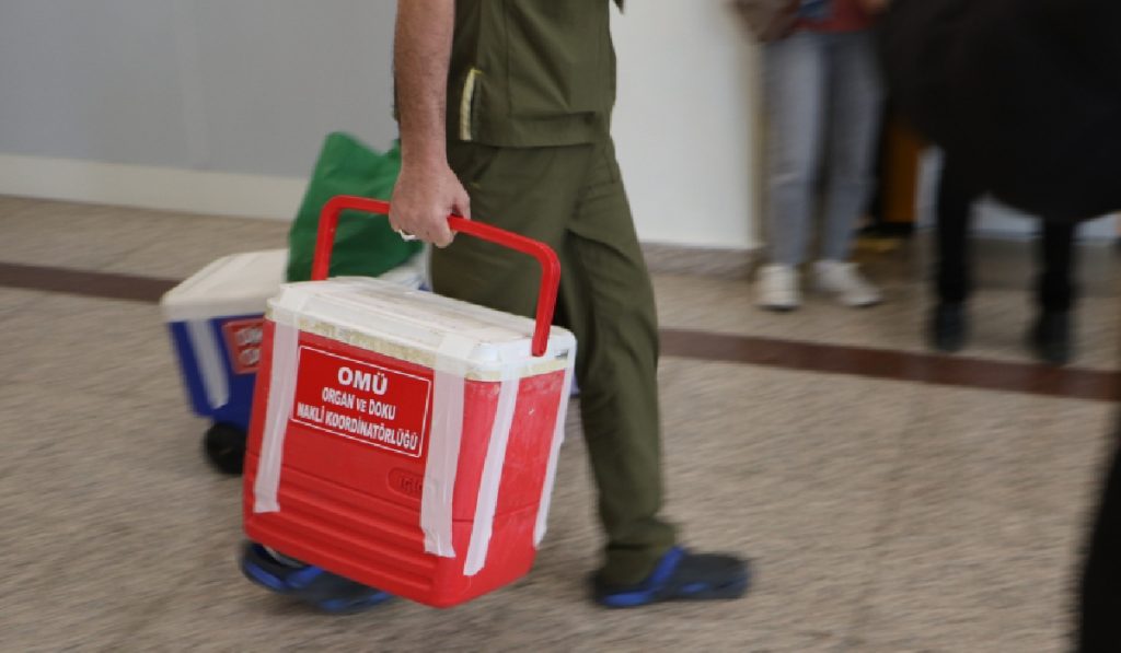 Hastanemiz Karadeniz’in Tek Organ Nakli Merkezi Olarak Hizmet Veriyor