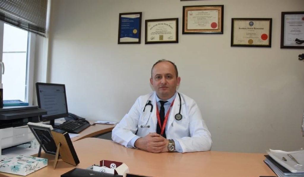 Doç. Dr. İsmail Alper Tarım: “Kalın Bağırsak Kanseri Erken Evrede Teşhis Edildiğinde Büyük Ölçüde Tedavi Edilebilir”