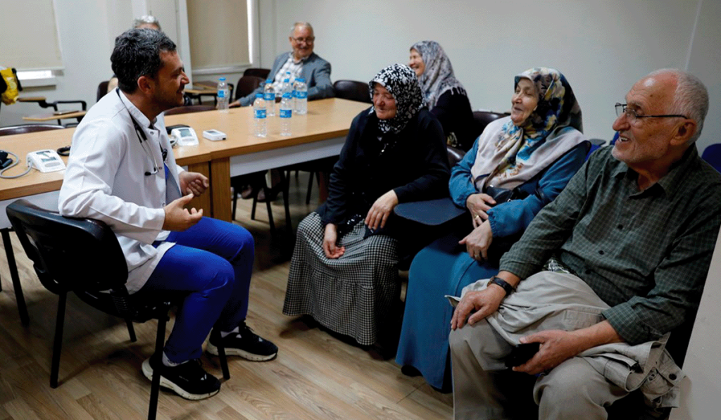 Kalp ve Tansiyon Hastaları İçin Hastaneye Gitmeden Tedavi Dönemi