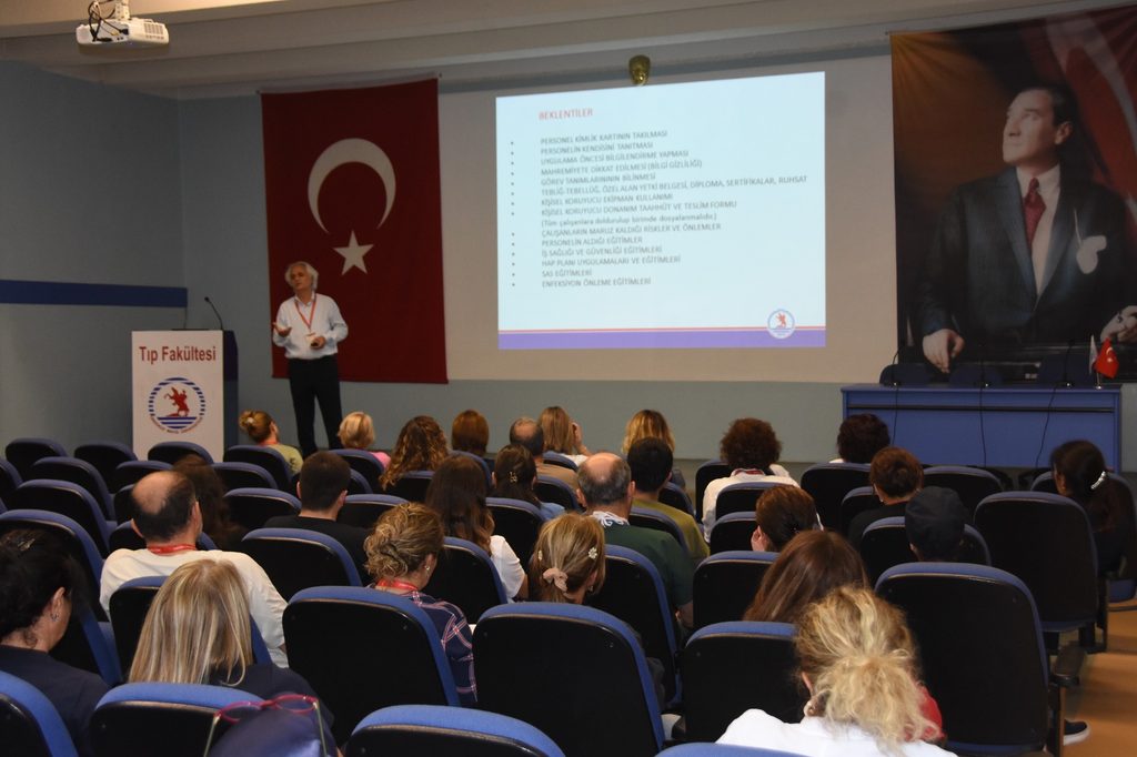 Kalite Akreditasyon Toplantısı Gerçekleştirildi